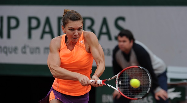 http://www.welovetennis.fr/medias/images/A%20DOSSIER%20GENERAL%20612x225/Halep/Halep%20Roland%20Garros%202014%20revers.jpg