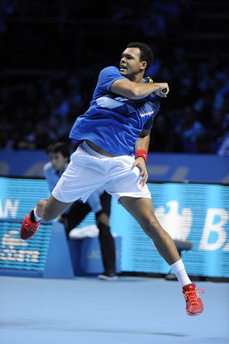 http://www.welovetennis.fr/medias/images/tsonga%20masters%20london%20enorme.jpg
