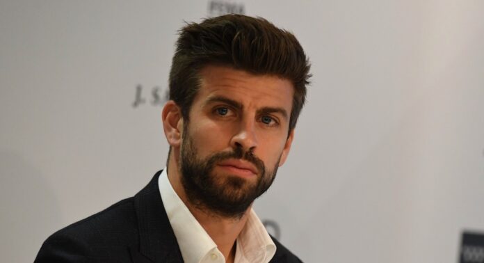 Gérard Piqué Kosmos