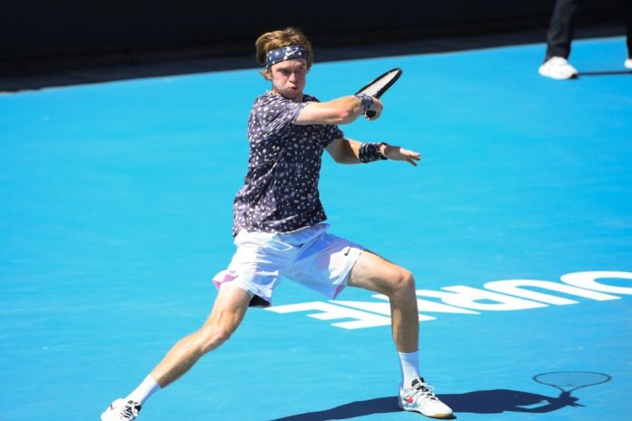 ANDREY RUBLEV (Russe) Rublev-AO-2020-1-696x464