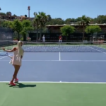 Une jeune de 11 ans colle une amortie à Gasquet