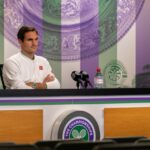 Federer : « Je suis l’un des athlètes qui a fait le plus de conférences de presse et je suis d’accord avec Osaka : c’est toujours pareil »
