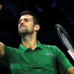 Djokovic, titré pour la 92e fois de sa carrière : « Personne n’est invincible. Nous avons vu les meilleurs de l’histoire de notre sport perdre des matchs importants, et j’ai perdu beaucoup de matchs où j’étais en tête »