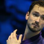Medvedev, encore victime de Djokovic : « Comment battre Novak et Nadal ? Je dirais que le seul moyen est de croire en soi »