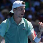 Humbert (qualifié pour le 3e tour avec Mannarino, Van Assche et Cazaux) : « Beaucoup sont inquiets pour le tennis français. Pas moi. On a une bonne génération. On est tous à fond dans nos projets »