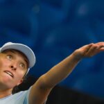 Swiatek : « Franchement, je ne sais pas comment les autres joueuses travaillent et ce qu’elles font la plupart du temps, mais je sais que je fais tout de manière 100 % professionnelle et que je prends soin de chaque détail »