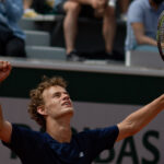 Van Assche, après sa première victoire ATP : « Ce n’est pas facile de gérer les applaudissements à chaque point que tu perds »