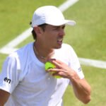 De Minaur, tombeur de Mannarino : « Je ne sais pas comment il fait pour connaître son adversaire seulement 15 minutes avant le match car beaucoup de médias vous informent sur votre tirage au sort à l’avance »