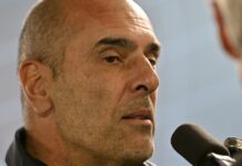 Cédric Pioline, directeur du tournoi, sur l’inquiétude autour d’Arthur Fils : « Il ne faut pas oublier qu’il a fait une saison extraordinaire pour se retrouver dans cette position en manquant deux Majeurs et en ne jouant pas très bien dans les deux autres »