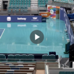 Les matchs encore retardés en Floride, l’organisation du tournoi croise les doigts