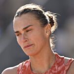 La psychose d’Aryna Sabalenka sur les contrôles anti‐dopage : « Je suis très prudente quant aux personnes que je fréquente et que je touche. Quelqu’un pourrait avoir une crème contenant une substance interdite et celle‐ci pourrait passer dans mon corps »