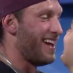 Le baiser de la victoire pour Sabalenka sur le court avec son petit ami