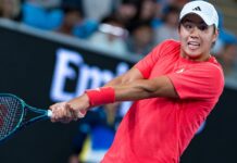 Learner Tien, surclassé par Jannik Sinner en finale : « Je n’arrivais pas à lire son service. La pression qu’il exerce sur vous point après point est vraiment difficile à gérer »