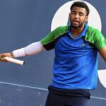 Arthur Fils, impuissant face à Carlos Alcaraz, accuse le coup : « Il faut continuer comme ça mais c’est un sport compliqué. On perd toutes les semaines et ce n’est pas forcément facile à gérer »