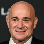 Andre Agassi à Carlos Alcaraz : « Tu nous as manqué, même si j’aurais préféré que ton poignet aille mieux en octobre, après ce tournoi »