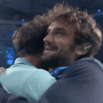 Benoit Maylin s’enflamme : « Bon ok, c’est bien joli tout ça, la cousinade, les embrassades, les souvenirs de gamins, « on a gagné tous les 2 », mais ça fait 11 ans qu’un Français n’a pas remporté un Masters 1000 »