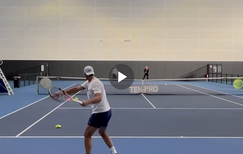 Un an après sa retraite, Nadal fracasse toujours autant la balle à l’entraînement