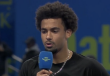 Le discours exemplaire d’Arthur Fils après sa défaite contre Alcaraz en finale : « Je voudrais m’excuser auprès du public. Je sais que c’était trop court et que ce n’était pas un bon spectacle »