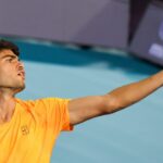 « Cela fait deux jours que j’entends les mêmes vielles conneries à propos de Carlos Alcaraz. Comme le dit Nadal, arrêtons de raconter n’importe quoi à cause de deux défaites »