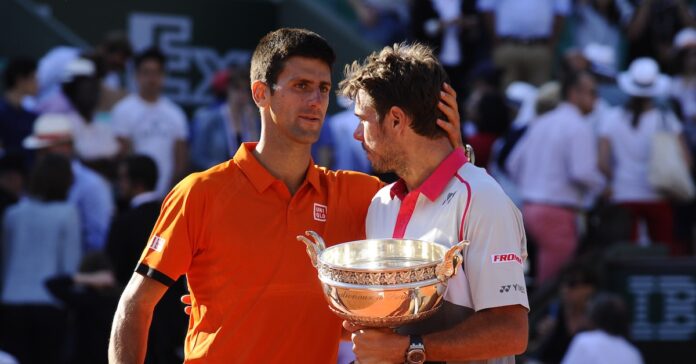 Wawrinka Djokovic Roland Garros 2015 trophée