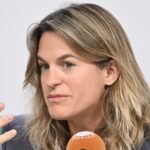 Amélie Mauresmo, directrice du tournoi, sur la polémique de la semaine : « Il y a un seul match où on a fermé le toit et où, effectivement, il n’a pas plu »