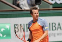 Philipp Kohlschreiber au sujet du succès de Zverev : « Il porte le tennis allemand à l’international, incarnant les vertus du travail acharné et de la confiance en soi. J’espère qu’il en gagnera beaucoup d’autres, mais la concurrence est féroce »