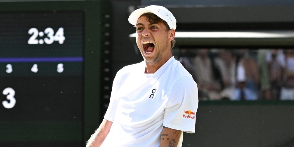 atp-cincinnati-cobolli-recadre-un-parieur-qui-encourageait-trop