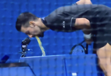Djokovic explique son craquage à tous les niveaux : « Les vomissements, les vertiges, c’est un problème sérieux. À la fin, mon dos et mon épaule ont aussi lâché… »