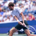 Daniil Medvedev avance masqué : « Je pourrais citer certains tournois où je me sentais très mal avant le début, et où j’ai fini par gagner. Et à l’inverse, parfois on se dit, ‘c’est mon tournoi, je me sens bien, je vais aller en finale’, et puis on arrive au premier tour et ça ne se passe pas du tout comme à l’entraînement »
